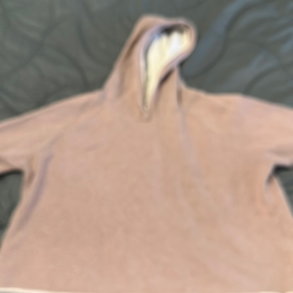Meltose and Market  XL bell sleeve hoodie